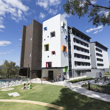 Ecu Joondalup Hostel Пърт Екстериор снимка