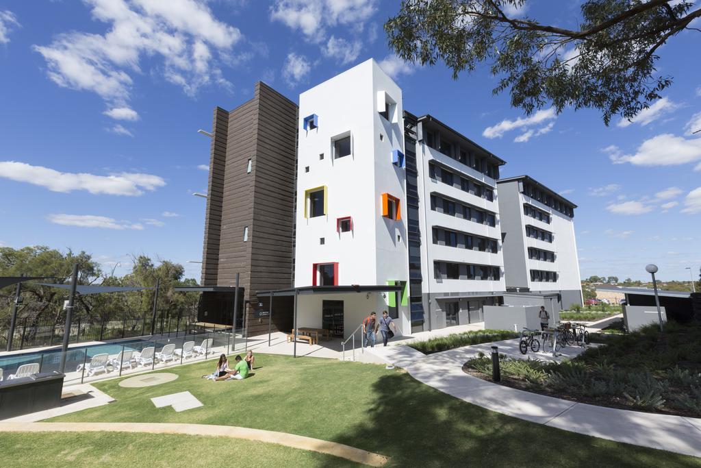 Ecu Joondalup Hostel Пърт Екстериор снимка