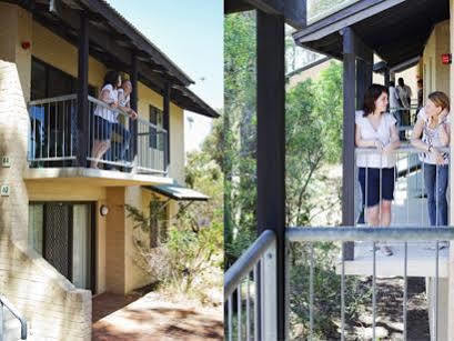Ecu Joondalup Hostel Пърт Екстериор снимка